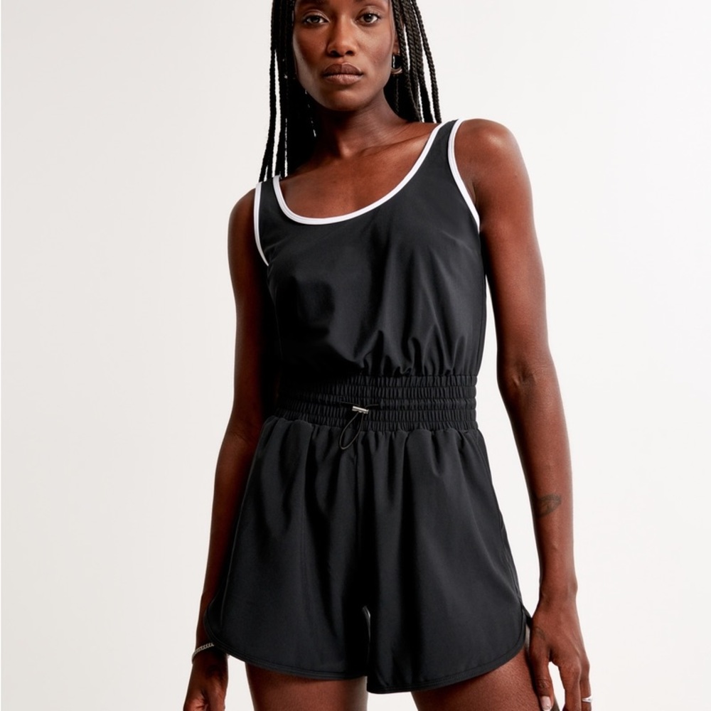 Abercrombie & Fitch Traveler Romper